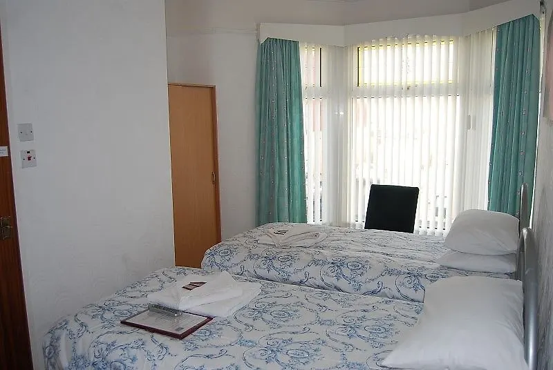 Tudor House Blackpool 3*,  United Kingdom